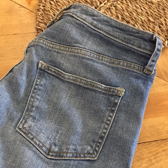 Universal Threads Jeans Size 8/29 - Picture 4 of 5